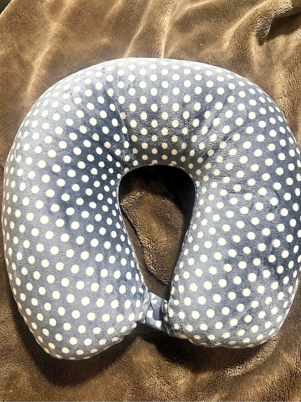 Polka Dot U-Shaped Travel Pillow in Gray & White